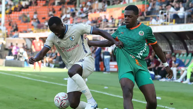 Alanya'da Sessiz Gece: Corendon Alanyaspor ve Erzurumspor FK Yenişemedi