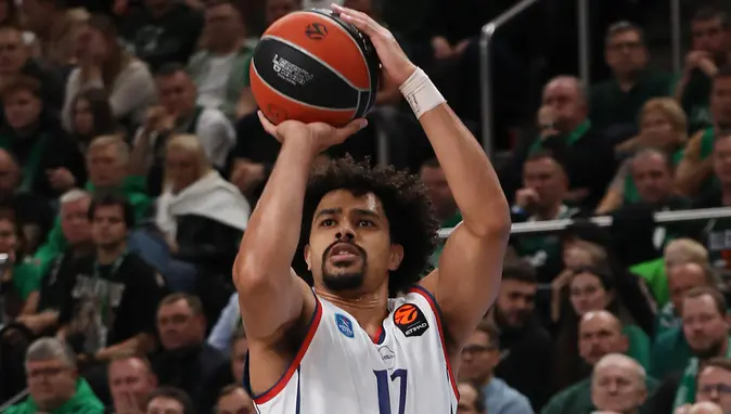 Anadolu Efes Zalgiris Deplasmanında Hayat Buldu: 85-70