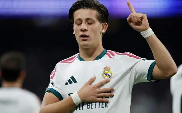 Arda Güler Attı, Real Madrid Leipzig'i 4-1 İle Geçti!