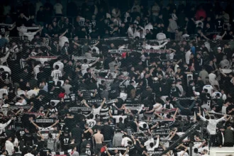 Trabzonspor-Beşiktaş Derbisinde Tarihi Karar: Deplasman Yasağı Kalktı!