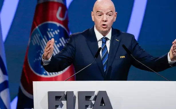 FIFA'dan Tarihi Yatırım: Infantino'nun 6.35 Milyar Dolarlık Seçim Hamlesi ve Büyüyen Kriz