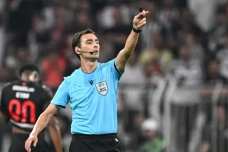 Fenerbahçe - Slavia Prag Şampiyonlar Ligi Maçını İspanyol Hakem Ricardo de Burgos Yönetecek