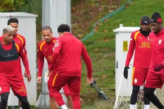 Galatasaray'ın Gençlerbirliği Maçı Kamp Kadrosu Belli Oldu: Yıldızlar ve Eksikler