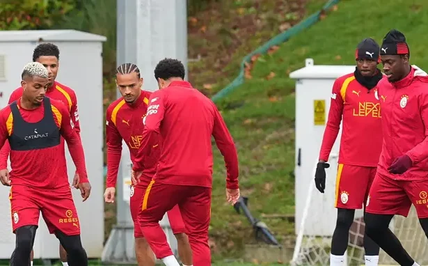 Galatasaray'ın Gençlerbirliği Maçı Kamp Kadrosu Belli Oldu: Yıldızlar ve Eksikler