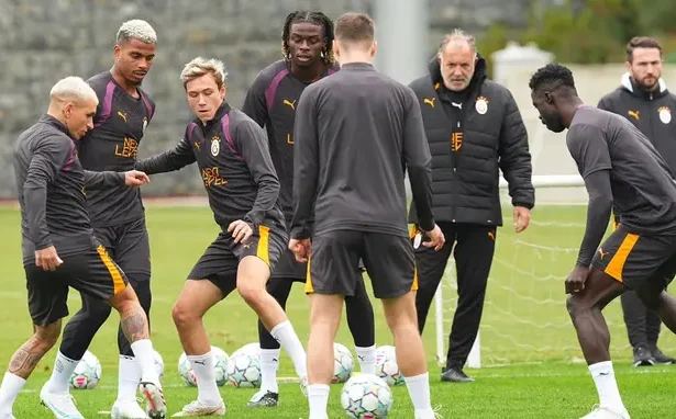 Galatasaray'ın Lille Maçı Kamp Kadrosu Açıklandı: Devler Ligi'nde Kritik Viraj