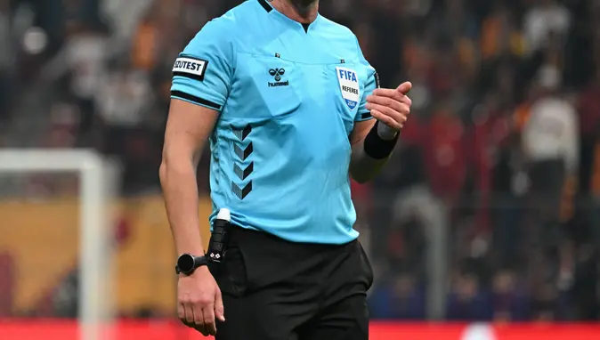 Süper Lig’de 7. Haftanın Hakemleri Açıklandı! İşte Zirve Maçlarının Düdükleri