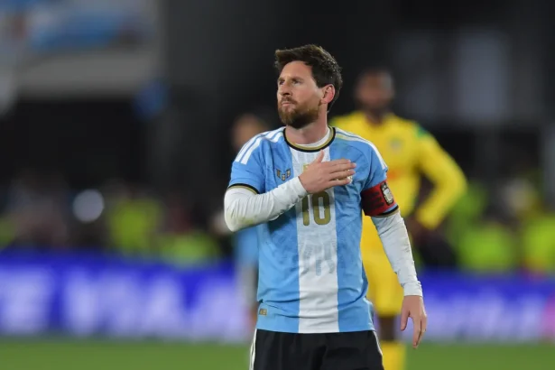 Lionel Messi'den Arjantin Milli Takımına Veda: Rekorlarla Dolu 21 Yıllık Efsane Kariyer