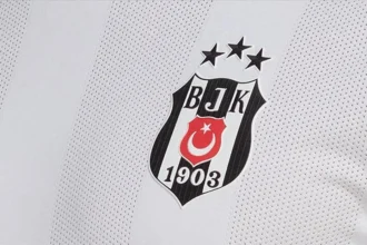 Beşiktaş’tan Derbi Sonrası Sert Çifte Standart Tepkisi: TFF ve Yayıncıya Ağır Sorular
