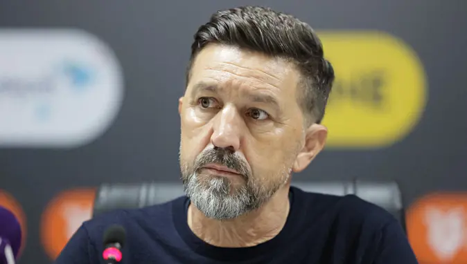 Amedspor Deplasmanda Güldü: Besnik Hasi'den 3 Puan ve Saba Vurgusu