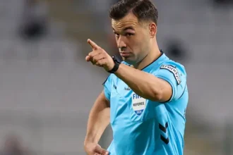 Trabzonspor - Beşiktaş Derbisinin Hakemi Belli Oldu: 8. Hafta Hakemleri Açıklandı