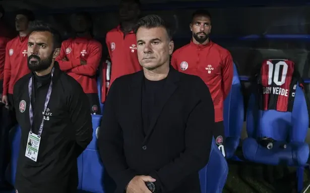Fatih Karagümrük'te Ayrılık: Teknik Direktör Aleksandar Stanojevic Dönemi Sona Erdi
