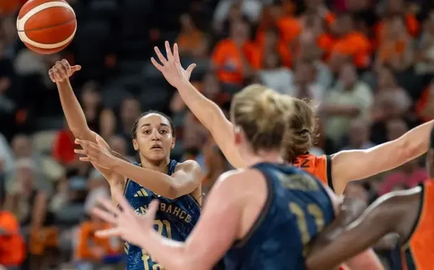 Fenerbahçe Tarfin'den Gövde Gösterisi: Avrupa Ligi'ne Valencia Deplasmanında Farklı Başlangıç