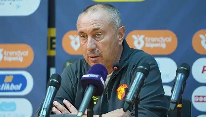 Göztepe Teknik Direktörü Stoilov'dan 4 - 0 Eyüpspor Galibiyeti Sonrası Çarpıcı Açıklamalar