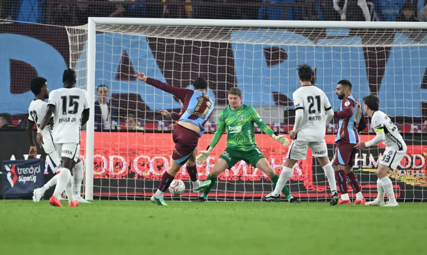 Trabzonspor Derbide Güldü: Beşiktaş'ı 2-0'lık Skorla Devirdi