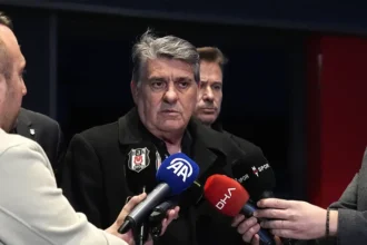 Beşiktaş Başkanı Serdal Adalı'dan Hakemler Dosyası Yorumu: "Gerekirse Ligler 2 Hafta Ertelensin"