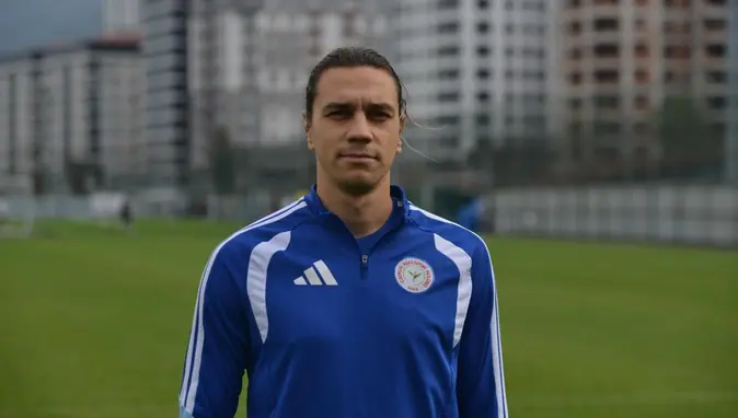 Taylan Antalyalı'dan Trabzonspor ve Hakem İsyanı: "8 Dakikada 3 Golü Açıklayamıyoruz"