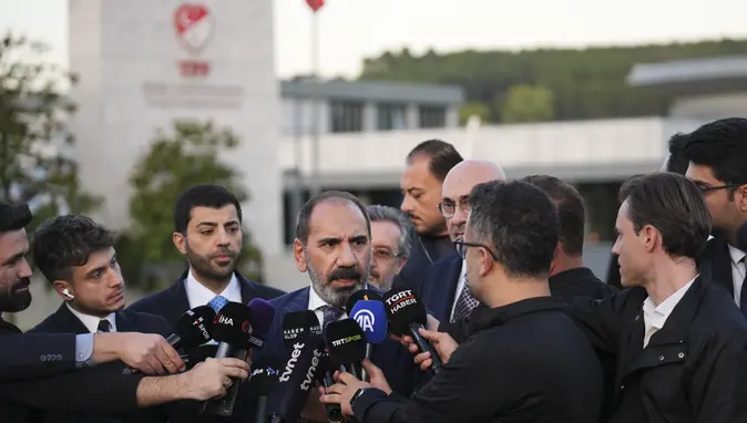 TFF'de Tarihi Gün: 5 Yönetici Görevi Bıraktı, Montella ile Yollar Ayrıldı