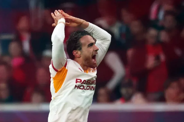 Galatasaray'da Tarihi Gece: Yunus Akgün'den Şampiyonlar Ligi Rekoru