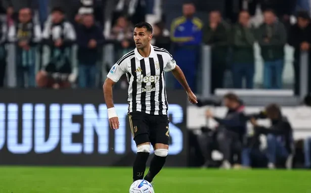 Milli Yıldız Zeki Çelik'ten Üzücü Haber: Juventus'ta Sakatlık Şoku